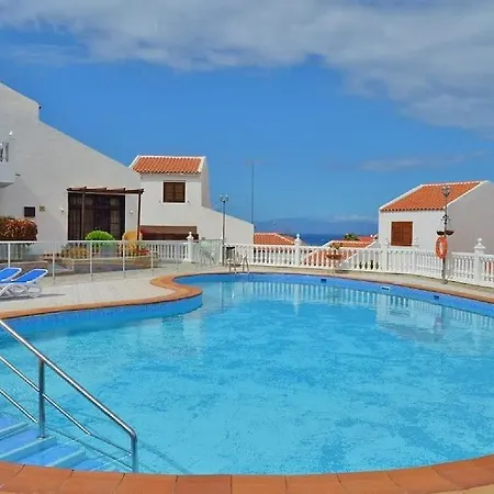 Magnifica Casa A 200 Mts De La Playa Puerto Colon De Membrillo * Costa Adeje (Tenerife)